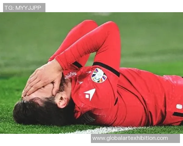 一秒变球星 足球精彩瞬间剪辑集锦 展现非凡技艺与激情飞扬